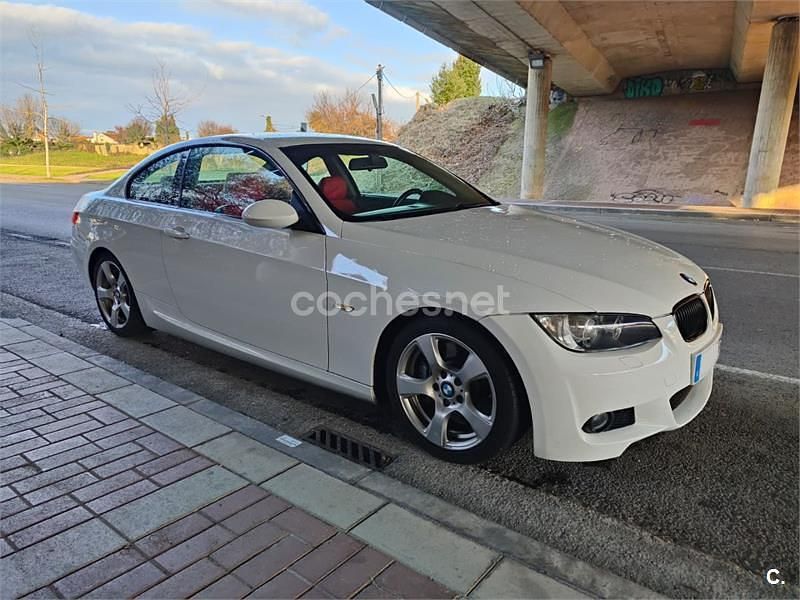 Usado BMW 330 231 CV (169 kW) 2007 Blanco Coupe
