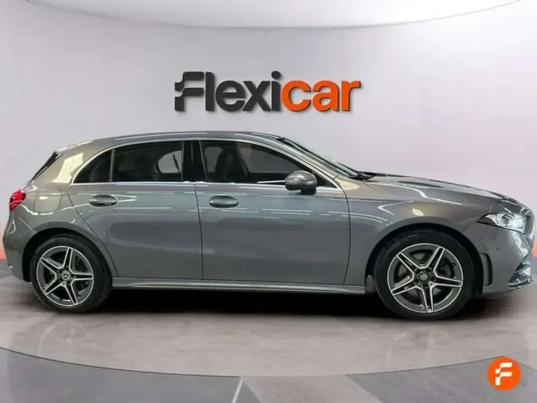 Usado Mercedes A250 218 CV (160 kW) 2022 Gris Berlina