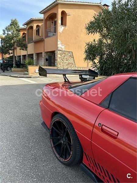 Usado Chevrolet Camaro 193 CV (141 kW) 2000 Rojo Coupe