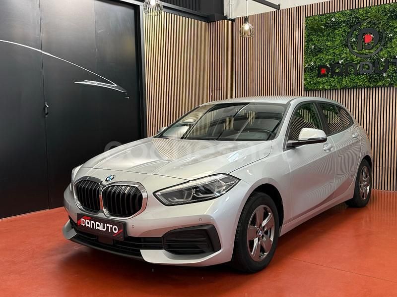 Gris / plata Usado 2020 BMW 116 Utilitario | 21.900 € (Caro) - Imagen 1/4
