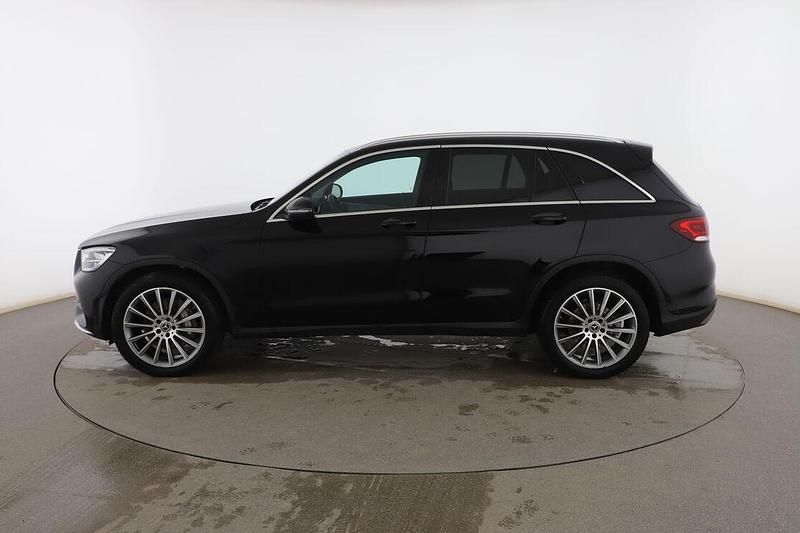 Usado Mercedes GLC220 AMG line 194 CV (142 kW) 2022 Negro SUV