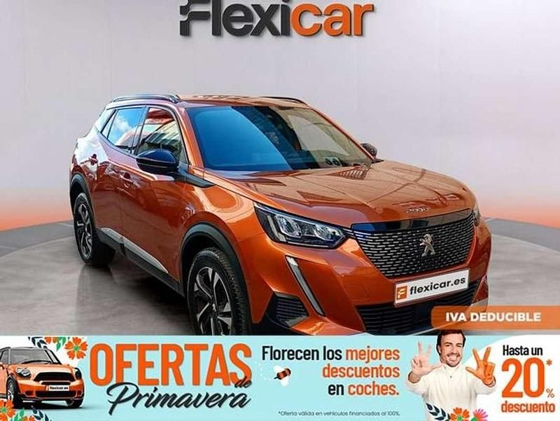 Usado Peugeot 2008 Active 101 CV (74 kW) 2023 Naranja SUV