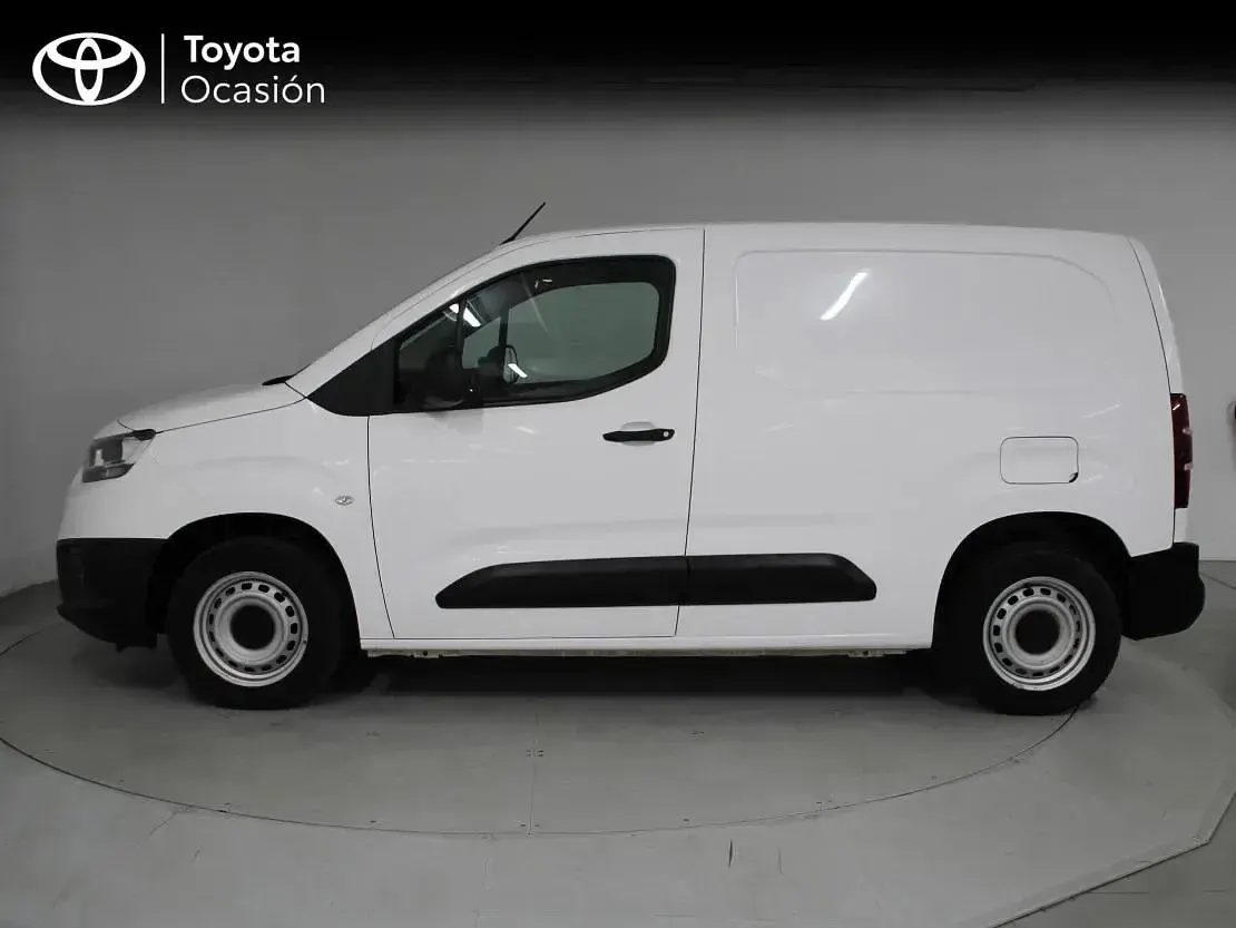 Usado Toyota Proace City City 102 CV (75 kW) 2020 Blanco artic Monovolumen