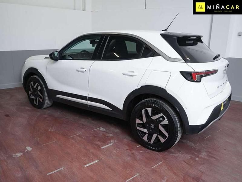 Usado Opel Mokka Business Elegance 131 CV (96 kW) 2022 Blanco SUV