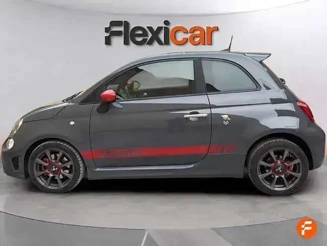 Usado Abarth 595 145 CV (106 kW) 2021 Gris Utilitario
