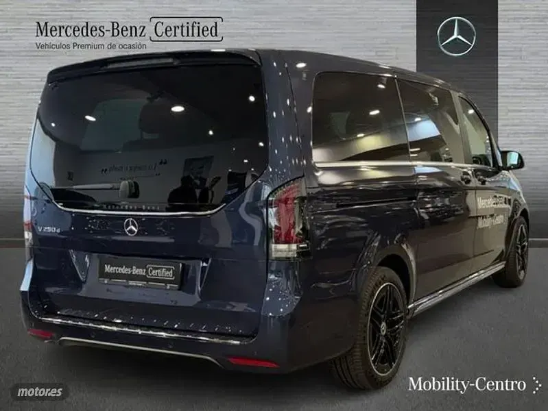 Usado Mercedes V250 Avantgarde 190 CV (139 kW) 2026 Azul Monovolumen