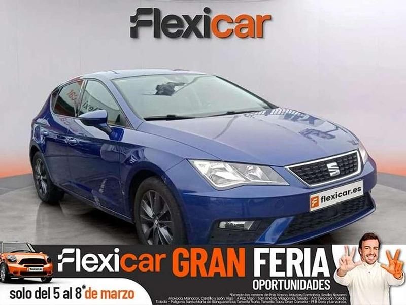 Usado Seat Leon ST Style 131 CV (96 kW) 2020 Azul Familiar