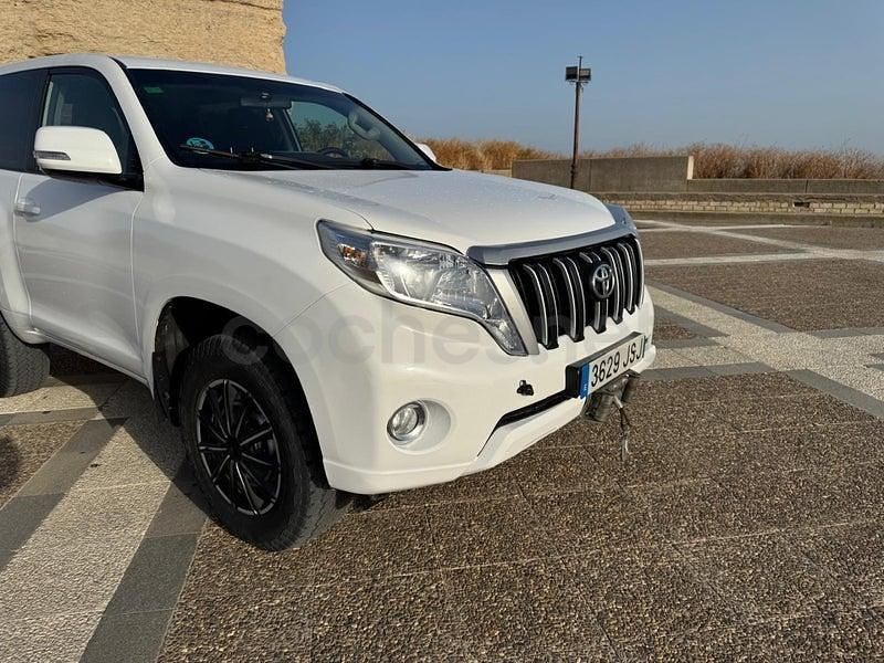 Usado Toyota Land Cruiser 177 CV (130 kW) 2016 Blanco SUV