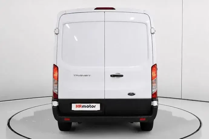Usado Ford Transit Trend 130 CV (95 kW) 2024 Berlina