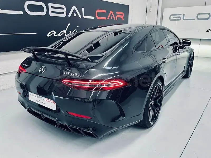 Usado Mercedes AMG GT 63 AMG 585 CV (430 kW) 2019 Gris / plata Coupe