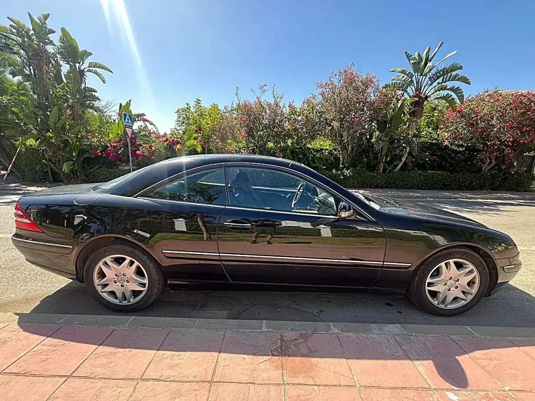 Usado Mercedes CL500 306 CV (225 kW) 2000 Negro Coupe