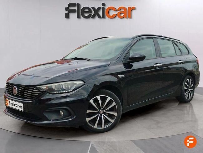 Usado Fiat Tipo Pop 95 CV (69 kW) 2018 Negro Utilitario