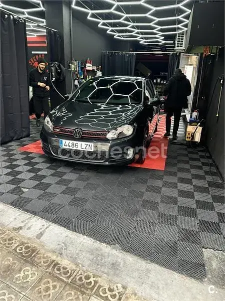 Usado VW Golf VI GTI 210 CV (154 kW) 2010 Gris / plata Utilitario