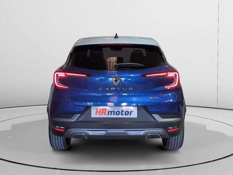 Usado Renault Captur R.S. 141 HP (103 kW) 2022 Azul SUV