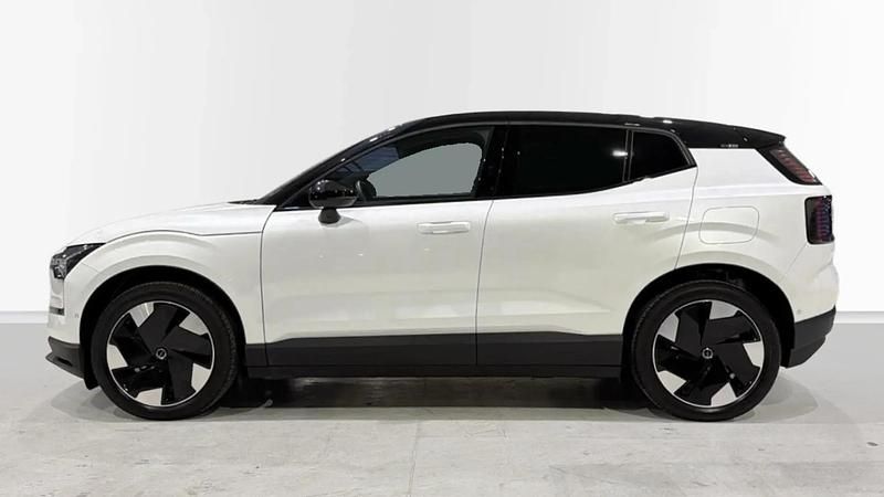 Usado Volvo EX30 Ultra 200 kW (272 CV) 2024 SUV