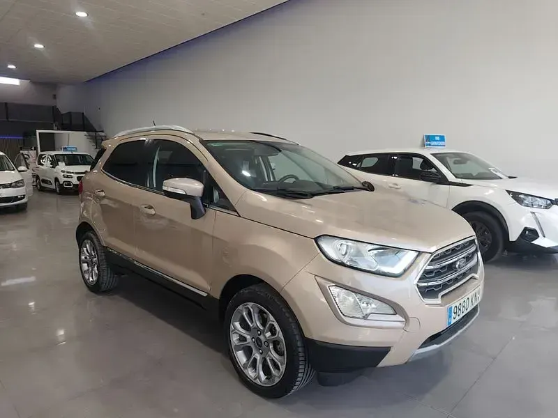 Usado Ford Ecosport Titanium 140 CV (102 kW) 2018 Beige SUV