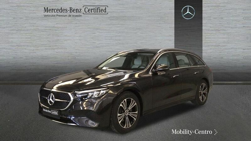 Gris Nuevo 2024 Mercedes E220 Familiar | 60.900 € - Imagen 1/4