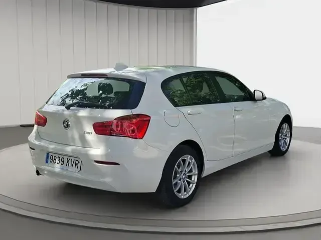 Używany BMW 116 109 KM (80 kW) 2019 Biały Hatchback