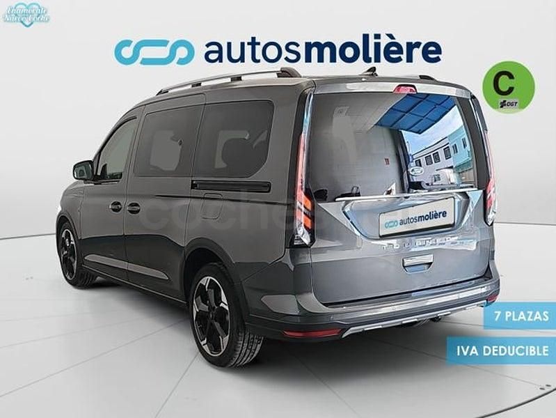 Usado Ford Grand Tourneo Connect Active 122 CV (89 kW) 2025 Negro Monovolumen