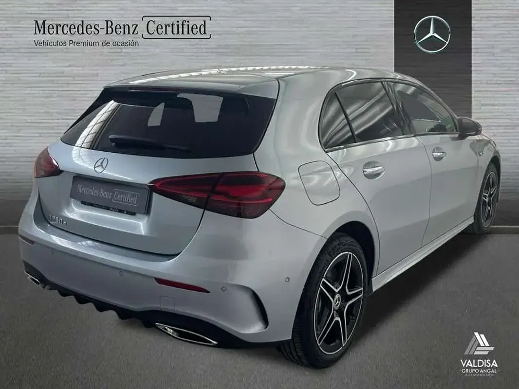 Usado Mercedes A250 218 CV (160 kW) 2025 Berlina