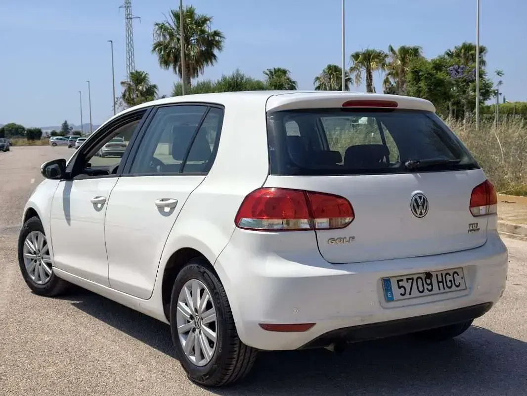 Usado VW Golf VI Advance 105 CV (77 kW) 2011 Utilitario