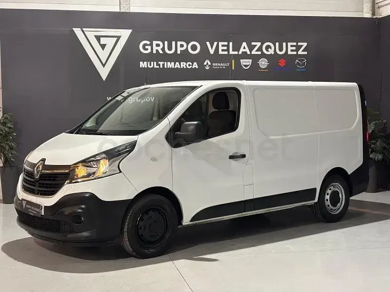 Usado Renault Trafic 150 CV (110 kW) 2021 Blanco Monovolumen
