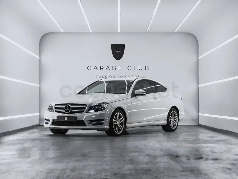 Usado Mercedes C220 AMG 170 CV (125 kW) 2013 Coupe
