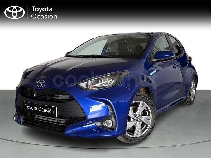 Usado Toyota Yaris Hybrid Active 116 CV (85 kW) 2025 Azul Berlina