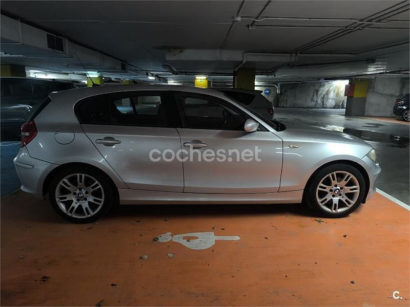 Usado BMW 118 122 CV (89 kW) 2008 Gris / plata Utilitario
