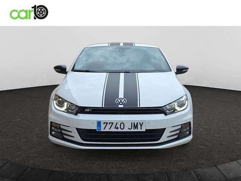 Begagnad VW Scirocco R-line 184 HK (135 kW) 2016 Vit Sportkupé