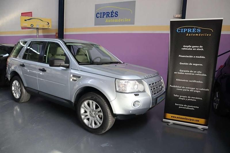 Plateado Usado 2010 Land Rover Freelander 2 HSE SUV | 16.900 € (Caro) - Imagen 1/4