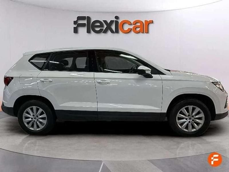 Usado Seat Ateca Style 150 CV (110 kW) 2022 Blanco SUV