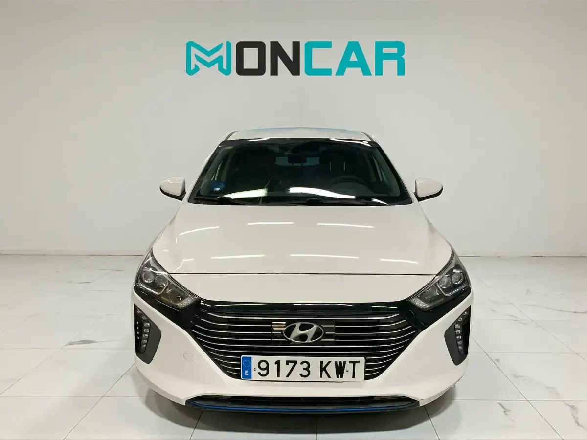 Usado Hyundai Ioniq 141 CV (103 kW) 2019 Blanco Utilitario