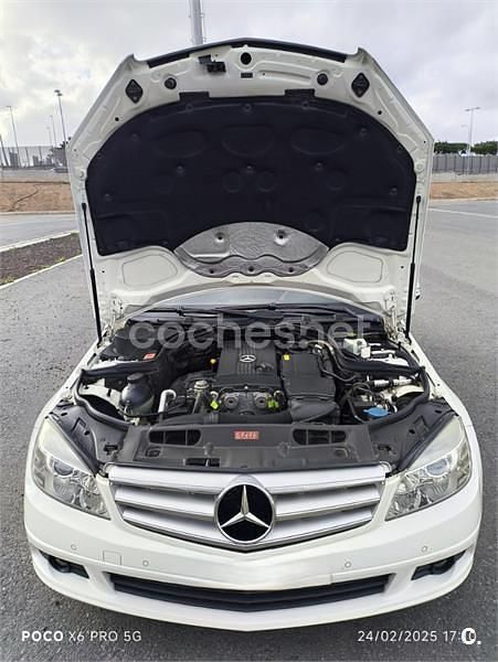 Usado Mercedes C180 156 CV (114 kW) 2010 Blanco Berlina
