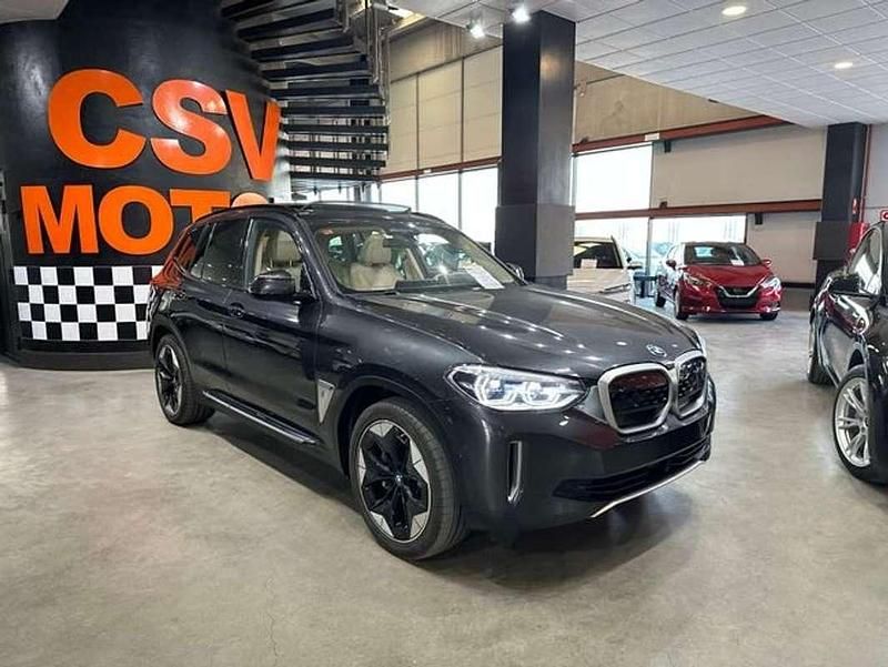 Usado BMW iX Impressive 211 kW (288 CV) 2021 Gris SUV