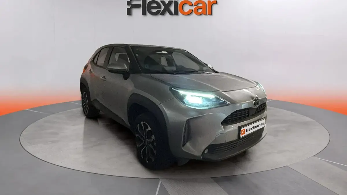 Usado Toyota Yaris Active 116 CV (85 kW) 2024 Utilitario