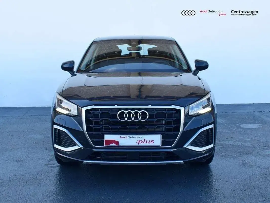 Usado Audi Q2 Advanced Plus 116 CV (85 kW) 2024 Gris SUV