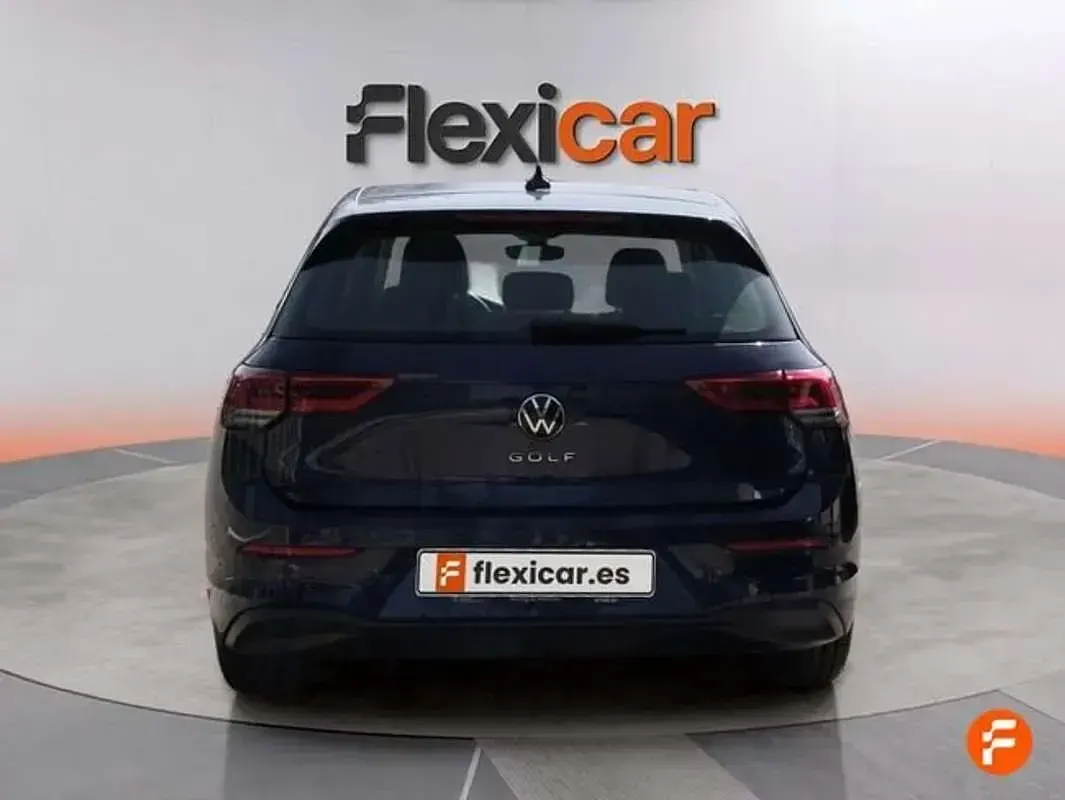 Usado VW Golf VII 116 CV (85 kW) 2021 Azul Utilitario