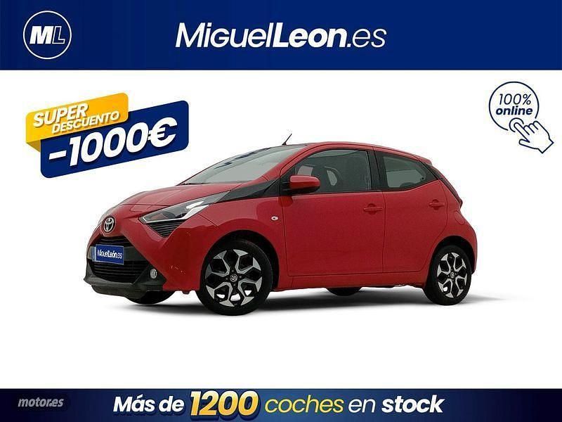 Rojo Usado 2022 Toyota Aygo X-play Utilitario | 12.485 € (Precio justo) - Imagen 1/3