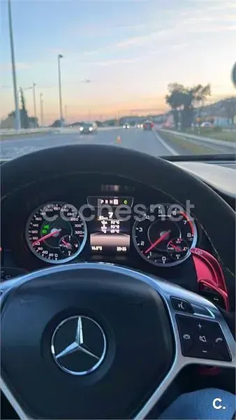 Usado Mercedes A45 AMG AMG 360 CV (264 kW) 2016 Amarillo Utilitario