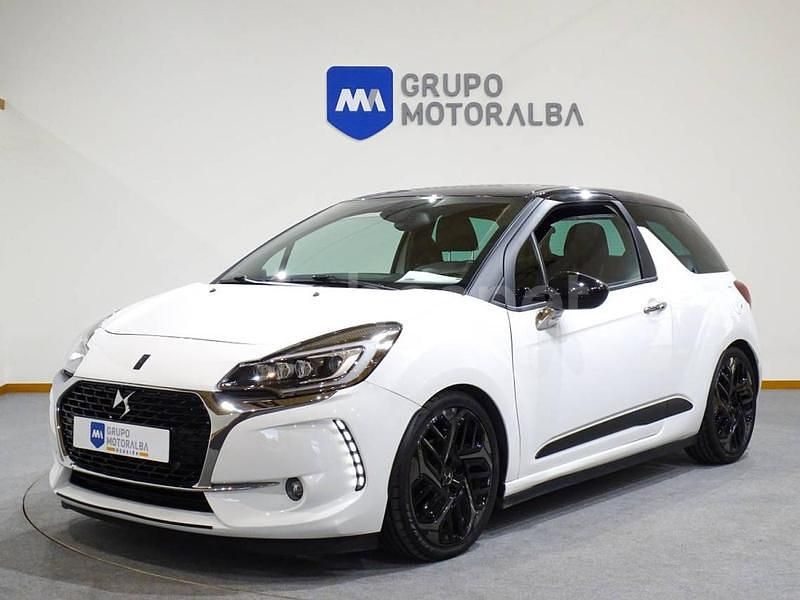 Blanco Usado 2016 DS Automobiles DS3 Berlina | 13.490 € (Caro) - Imagen 1/4