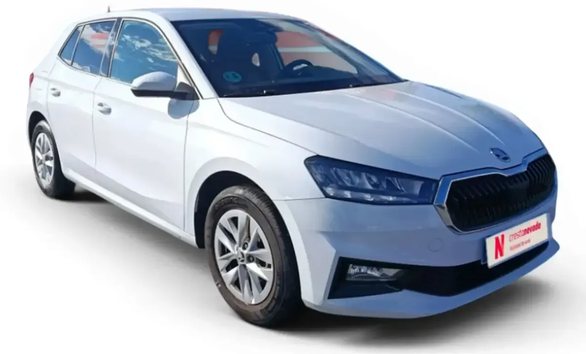 Usado Skoda Fabia Selection 80 CV (58 kW) 2024 Blanco Utilitario