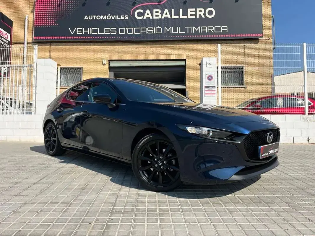 Usado Mazda 3 Homura-Line 150 CV (110 kW) 2023 Azul Utilitario