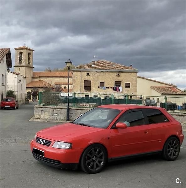Usado Audi A3 Ambition 150 CV (110 kW) 1997 Rojo Berlina