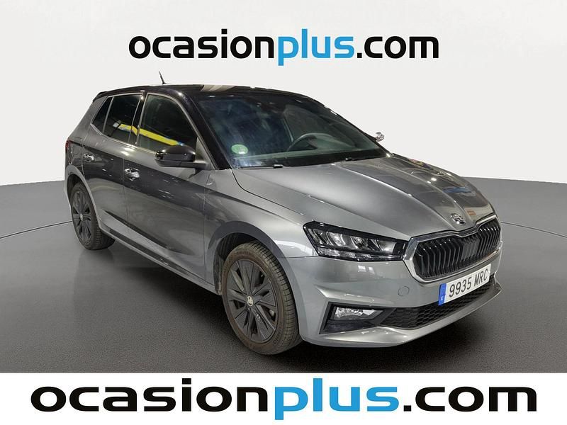 Usado Skoda Fabia 116 CV (85 kW) 2024 Gris Utilitario