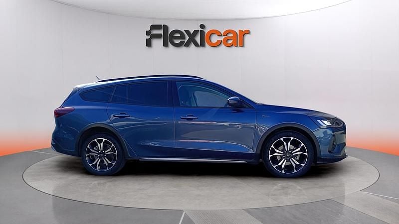 Usado Ford Focus Active 155 CV (114 kW) 2023 Azul Familiar