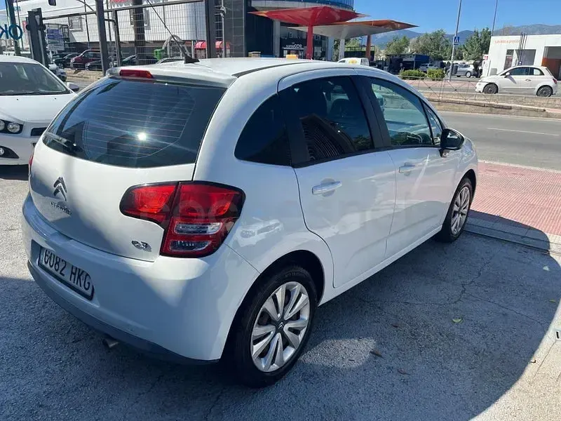 Usado Citroën C3 Tonic 68 CV (50 kW) 2012 Blanco Berlina
