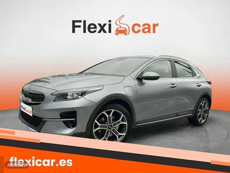 Usado Kia XCeed 141 CV (103 kW) 2021 Gris SUV
