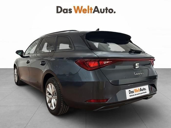 Gris Usado 2025 Seat Leon ST Style Familiar | 25.800 € (Precio justo) - Imagen 1/4