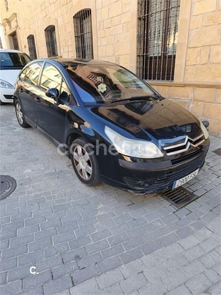 Usado Citroën C4 110 CV (80 kW) 2007 Negro Berlina